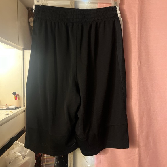 Black and white Nike basketball shorts. Kids size XL. - Picture 2 of 5